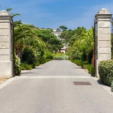 Villa Tropez-golf View Saint-Tropez